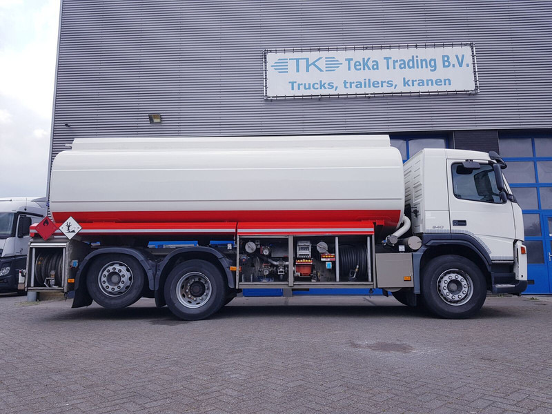 Камион цистерна За превоз на гориво Volvo FM 9.340: снимка 8