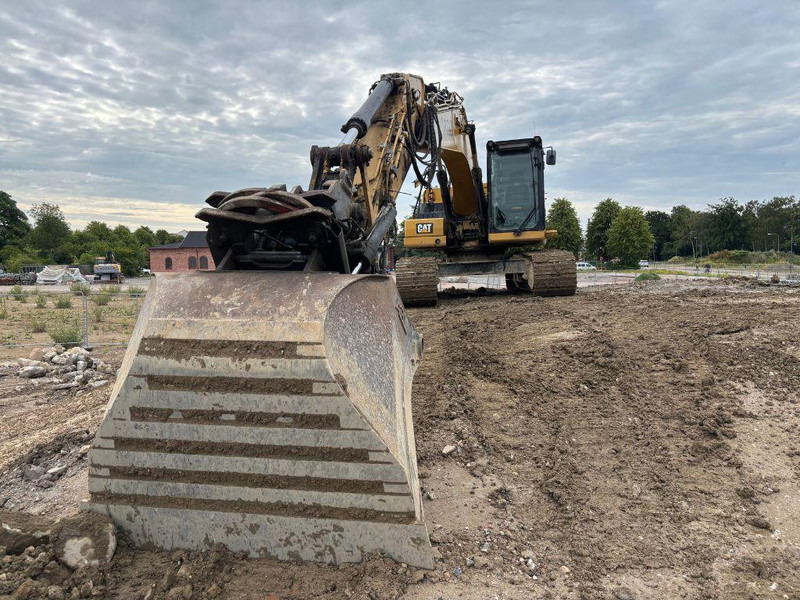 Caterpillar 323 - Верижен багер: снимка 2 Caterpillar 323 - Верижен багер: снимка 2