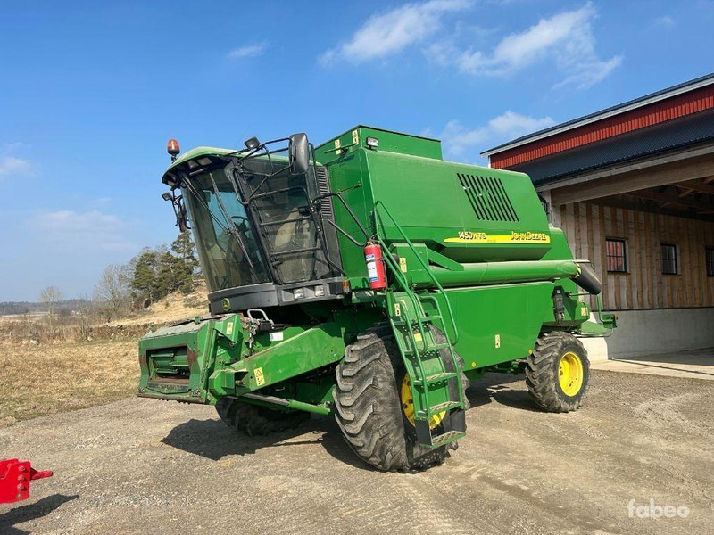 John Deere 1450 WTS Serie II - Зърнокомбайн: снимка 1 John Deere 1450 WTS Serie II - Зърнокомбайн: снимка 1