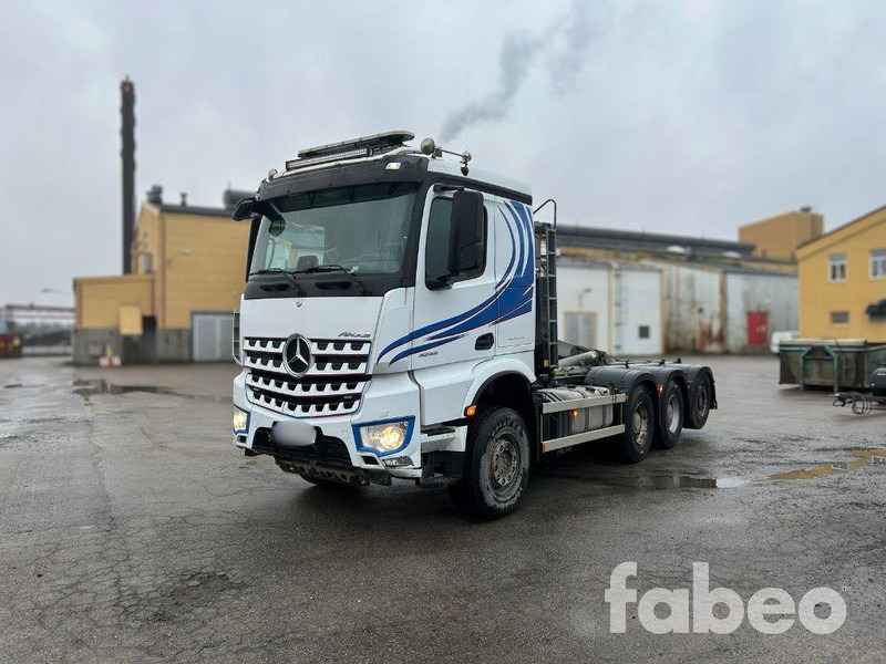 Mercedes-Benz Arocs 3253 Lastväxlare (115326) - Мултилифт с кука камион: снимка 1 Mercedes-Benz Arocs 3253 Lastväxlare (115326) - Мултилифт с кука камион: снимка 1