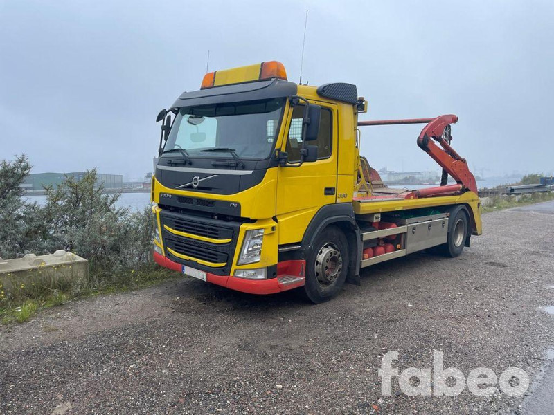 Volvo FM330 - Мултилифт за контейнери камион: снимка 1 Volvo FM330 - Мултилифт за контейнери камион: снимка 1