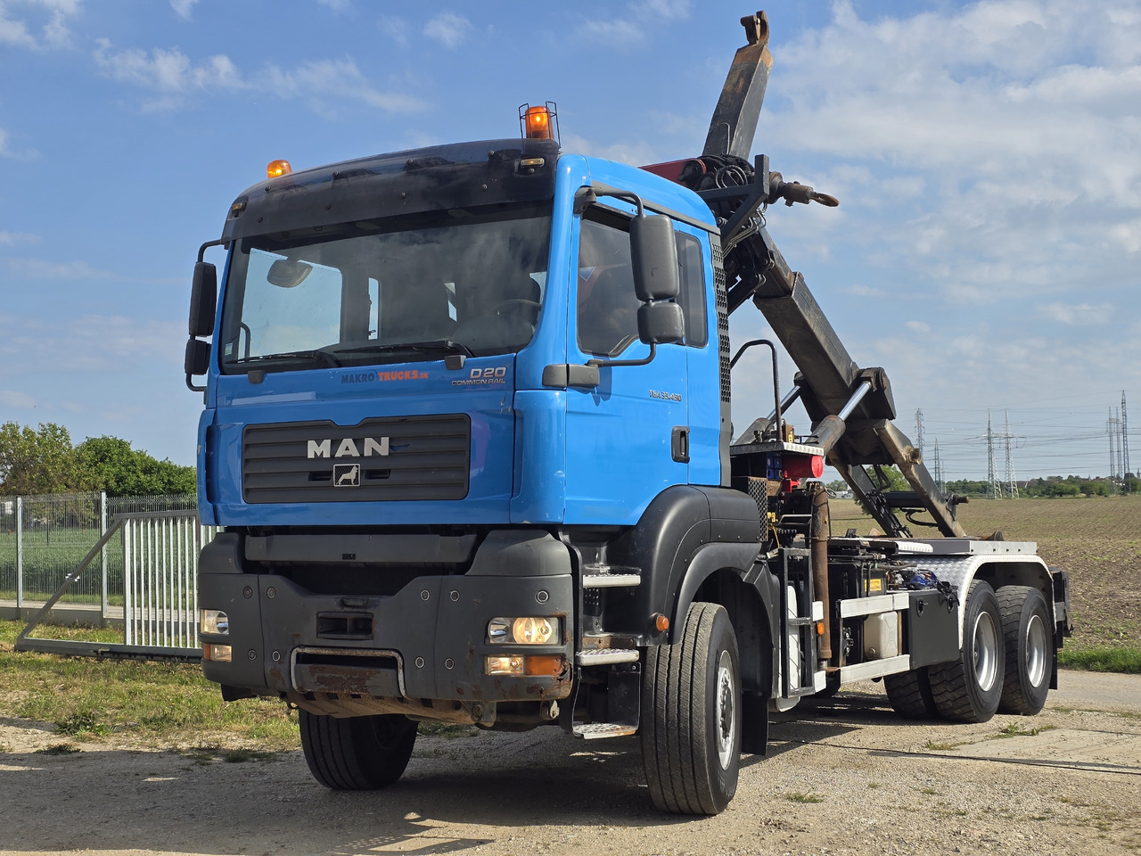 Лизинг на MAN TGA 33.430 6X6 / HMF 1823 K3+REM.CON./ HOOK SYSTEM 2x in stock MAN TGA 33.430 6X6 / HMF 1823 K3+REM.CON./ HOOK SYSTEM 2x in stock: снимка 7