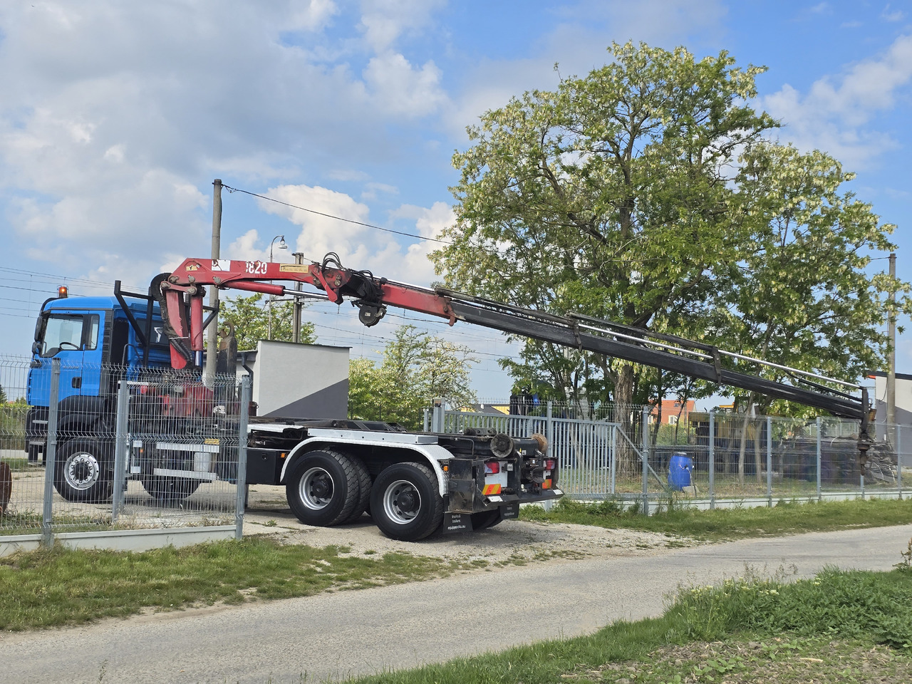 Лизинг на MAN TGA 33.430 6X6 / HMF 1823 K3+REM.CON./ HOOK SYSTEM 2x in stock MAN TGA 33.430 6X6 / HMF 1823 K3+REM.CON./ HOOK SYSTEM 2x in stock: снимка 15