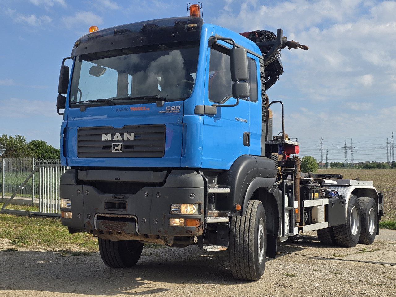MAN TGA 33.430 6X6 / HMF 1823 K3+REM.CON./ HOOK SYSTEM - Мултилифт с кука камион, Камион с кран: снимка 2 MAN TGA 33.430 6X6 / HMF 1823 K3+REM.CON./ HOOK SYSTEM - Мултилифт с кука камион, Камион с кран: снимка 2