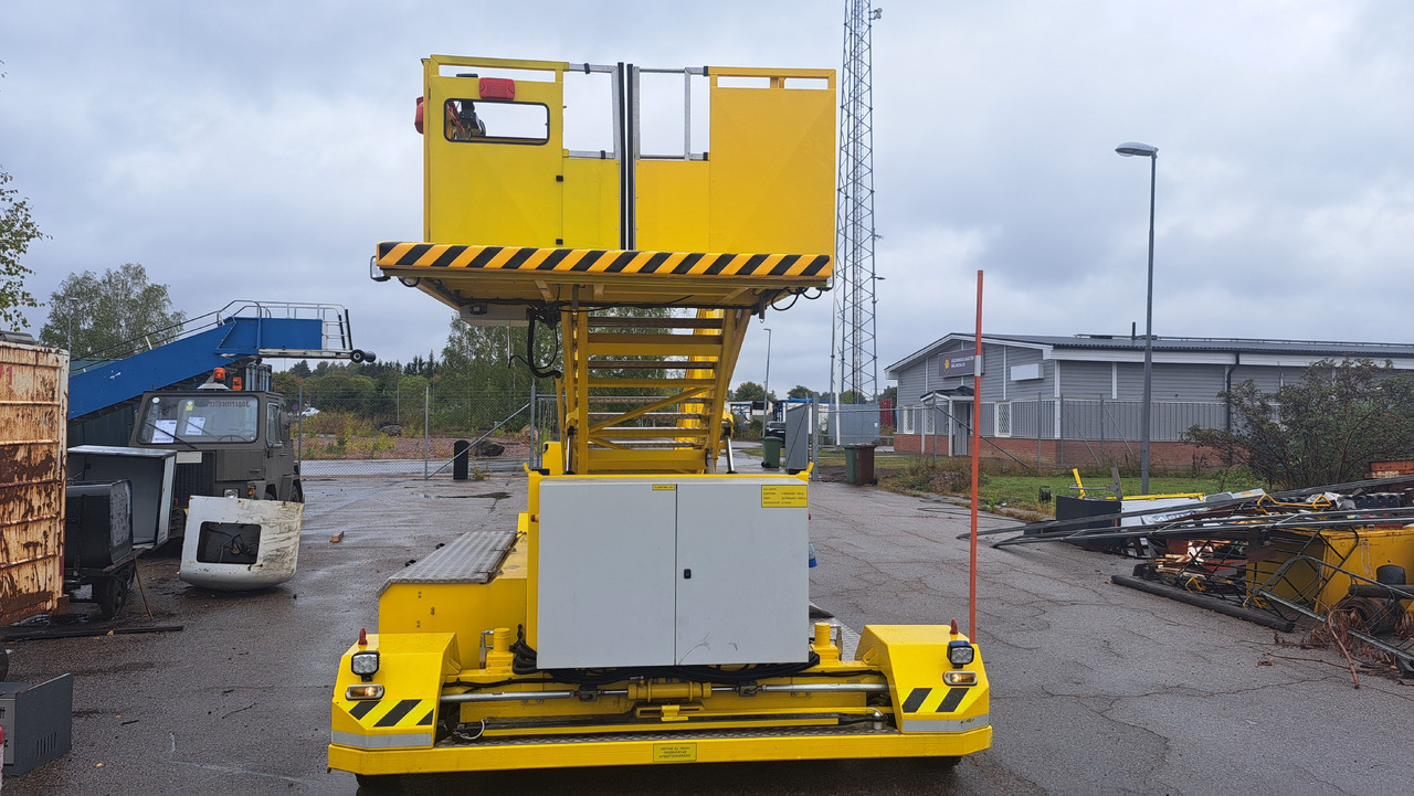 Grällsta Smide GSE Stair 370E4x4 1 unit - Пътническа стълба: снимка 2 Grällsta Smide GSE Stair 370E4x4 1 unit - Пътническа стълба: снимка 2