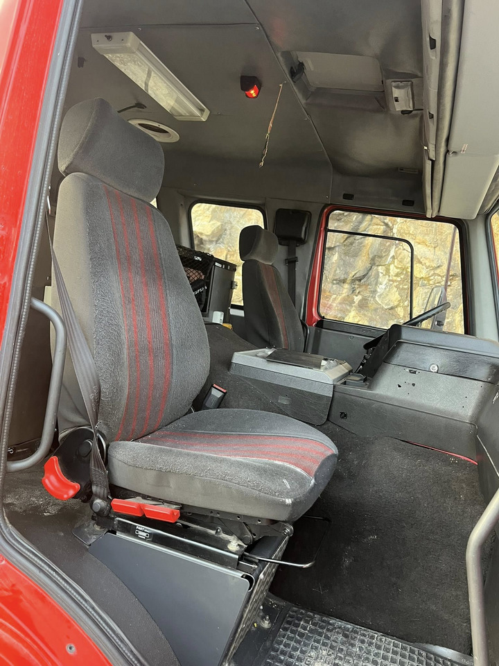 Лизинг на VOLVO FL10 4x2 - fire engine / fire truck / brandbil VOLVO FL10 4x2 - fire engine / fire truck / brandbil: снимка 21