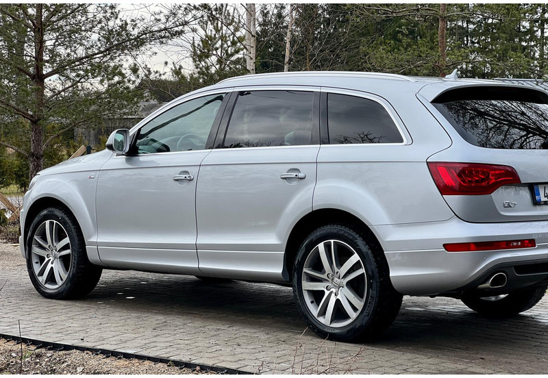 Audi Q7 - Лек автомобил: снимка 3 Audi Q7 - Лек автомобил: снимка 3