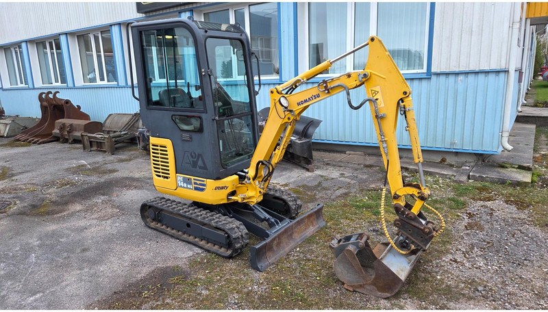 Komatsu PC14R - Мини багер: снимка 2 Komatsu PC14R - Мини багер: снимка 2