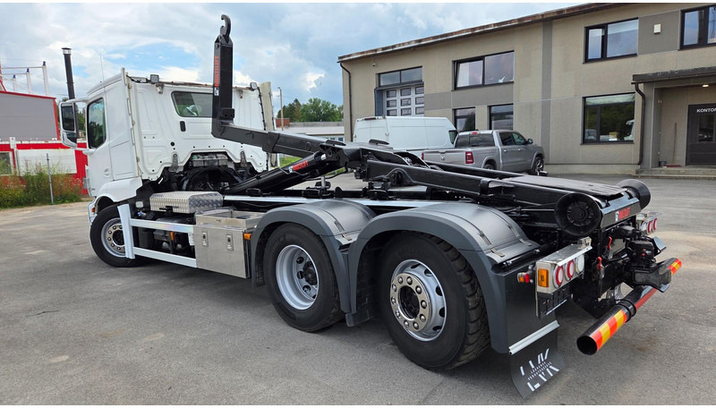 Mercedes-Benz Actros 2543 6X2*4 - Мултилифт с кука камион: снимка 4 Mercedes-Benz Actros 2543 6X2*4 - Мултилифт с кука камион: снимка 4