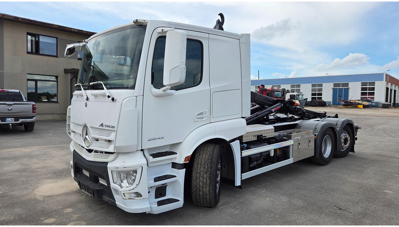 Mercedes-Benz Actros 2543 6X2*4 - Мултилифт с кука камион: снимка 1 Mercedes-Benz Actros 2543 6X2*4 - Мултилифт с кука камион: снимка 1