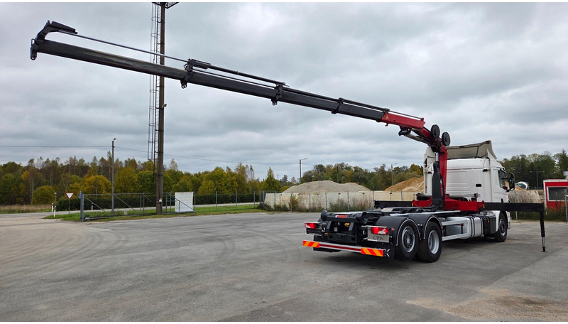 Scania P370 6X2*4 HMF 1730 - Мултилифт с кука камион, Камион с кран: снимка 3 Scania P370 6X2*4 HMF 1730 - Мултилифт с кука камион, Камион с кран: снимка 3