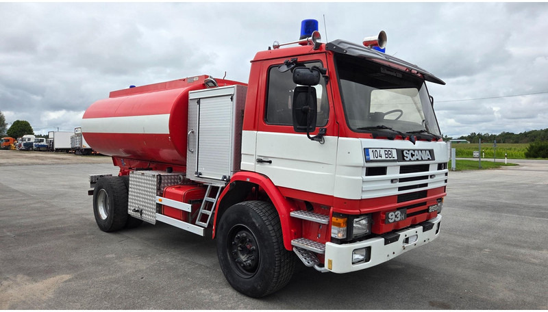 Scania P93 4X2 250 - Пожарна кола: снимка 2 Scania P93 4X2 250 - Пожарна кола: снимка 2