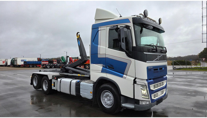 Volvo FH500 6X2 - Мултилифт с кука камион: снимка 2 Volvo FH500 6X2 - Мултилифт с кука камион: снимка 2