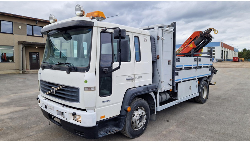 Volvo FL220 4X2 Palfinger PK7501 - Бордови камион, Камион с кран: снимка 4 Volvo FL220 4X2 Palfinger PK7501 - Бордови камион, Камион с кран: снимка 4