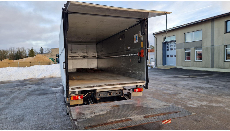 Volvo FL250 4X2 lifting box - Камион фургон: снимка 5 Volvo FL250 4X2 lifting box - Камион фургон: снимка 5