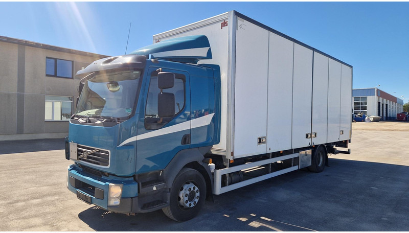 Volvo FL260 4X2 - Камион фургон: снимка 1 Volvo FL260 4X2 - Камион фургон: снимка 1