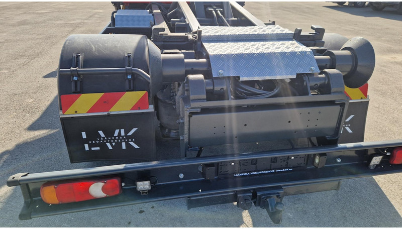 Мултилифт с кука камион, Камион с кран Volvo FL280 4X2 HMF 1560 + platform: снимка 8 Мултилифт с кука камион, Камион с кран Volvo FL280 4X2 HMF 1560 + platform: снимка 8