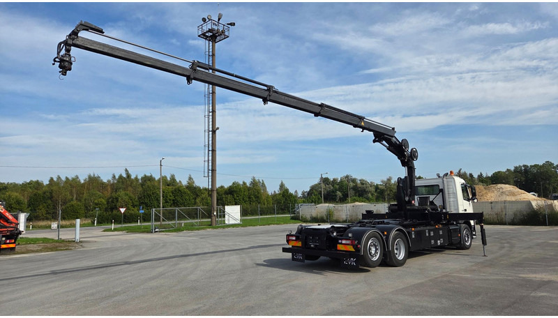 Volvo FM330 6X2*4 - Мултилифт с кука камион, Камион с кран: снимка 3 Volvo FM330 6X2*4 - Мултилифт с кука камион, Камион с кран: снимка 3