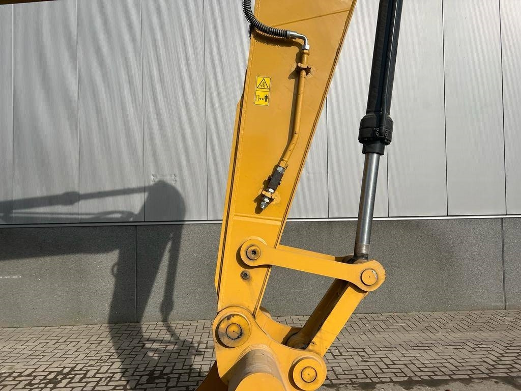 Лизинг на CAT 320 D3 GC  CAT 320 D3 GC: снимка 9