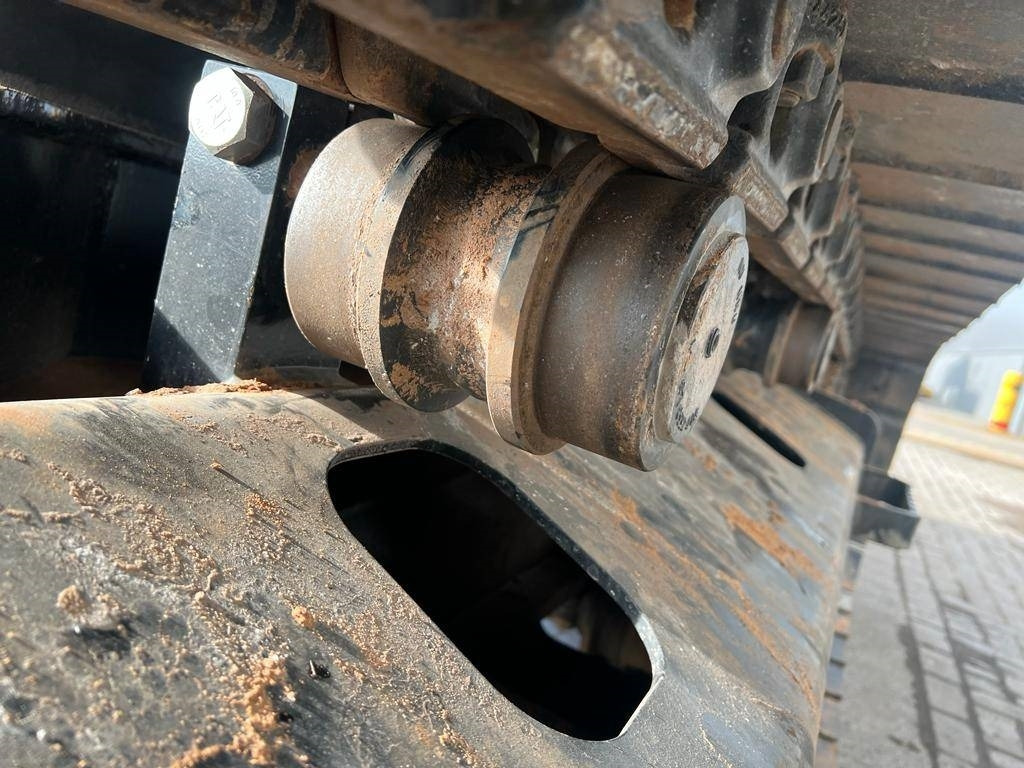 Лизинг на CAT 320 D3 GC  CAT 320 D3 GC: снимка 23