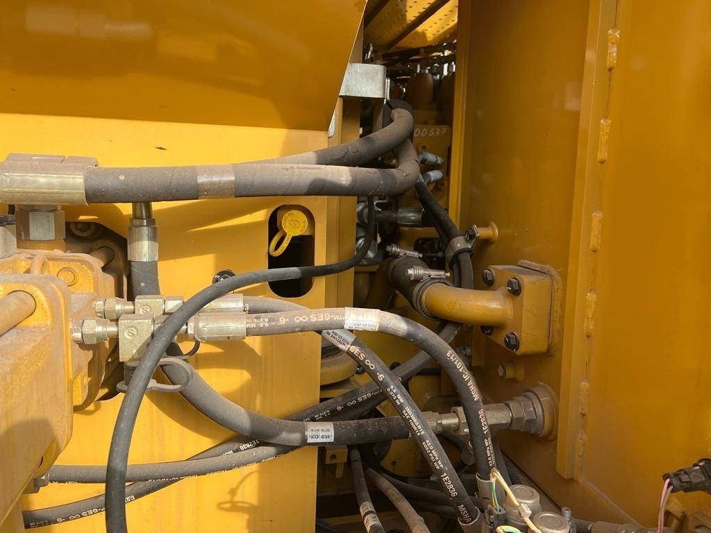 Лизинг на CAT 320 D3 GC  CAT 320 D3 GC: снимка 17