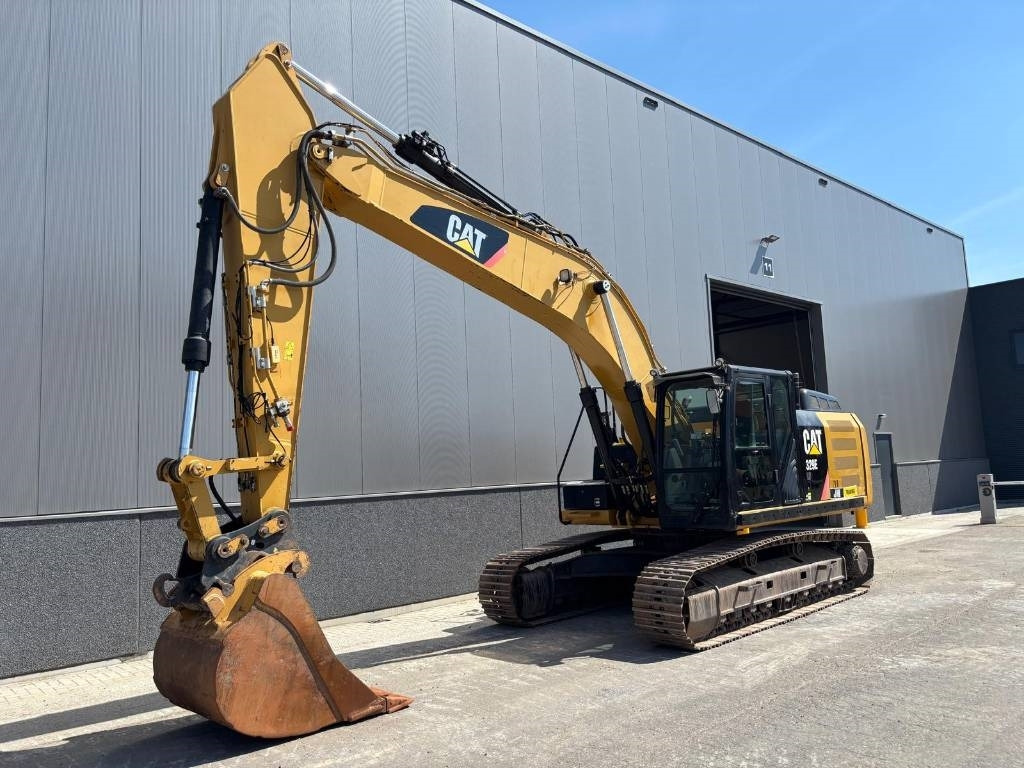 CAT 329 E LN (GPS Prepared / CE) - Верижен багер: снимка 2 CAT 329 E LN (GPS Prepared / CE) - Верижен багер: снимка 2