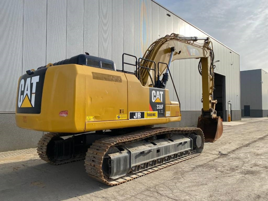 CAT 336F L XE (New Undercarriage) - Верижен багер: снимка 5 CAT 336F L XE (New Undercarriage) - Верижен багер: снимка 5