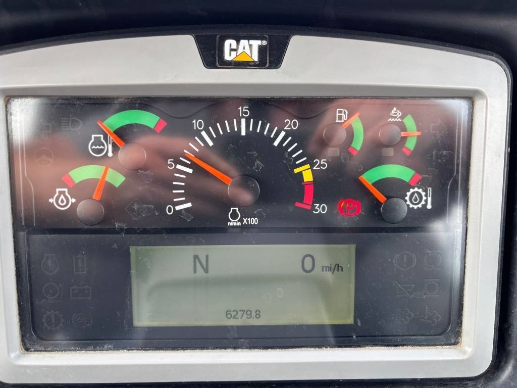 CAT 745 C (CE / Tailgate) - Съчленен самосвал: снимка 2 CAT 745 C (CE / Tailgate) - Съчленен самосвал: снимка 2