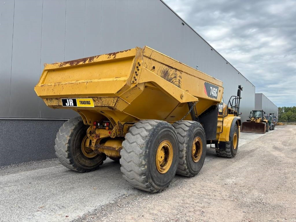 CAT 745 C - Съчленен самосвал: снимка 5 CAT 745 C - Съчленен самосвал: снимка 5