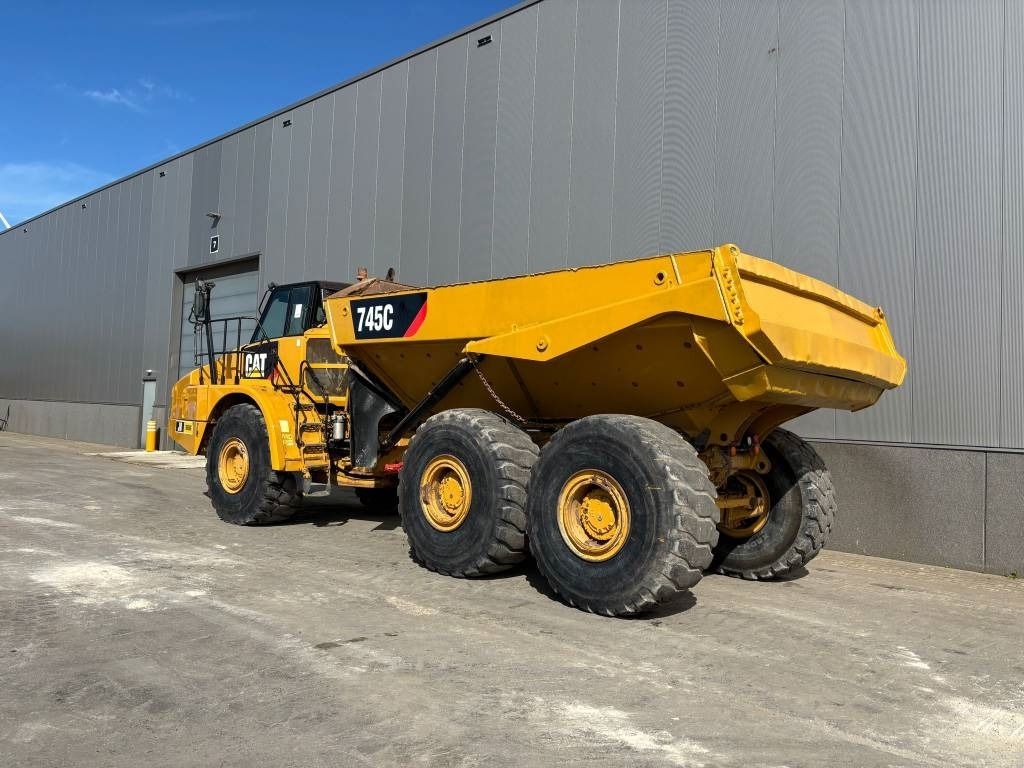 CAT 745 C - Съчленен самосвал: снимка 3 CAT 745 C - Съчленен самосвал: снимка 3