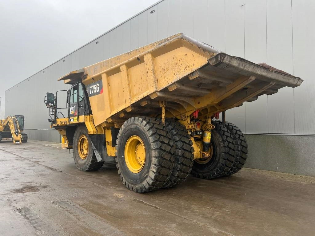 CAT 775 G - Кариерен самосвал: снимка 3 CAT 775 G - Кариерен самосвал: снимка 3