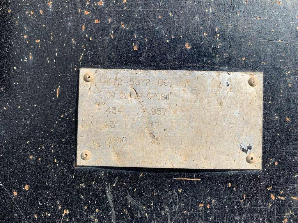 Колесен товарач CAT 906: снимка 18