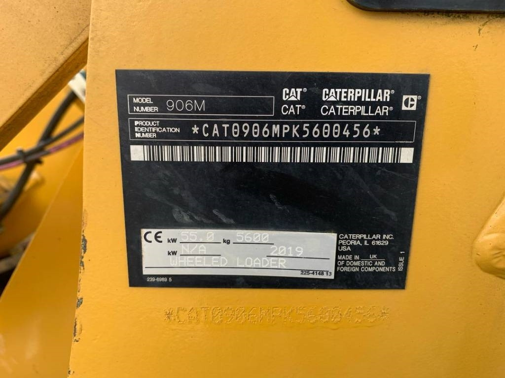 Колесен товарач CAT 906: снимка 9