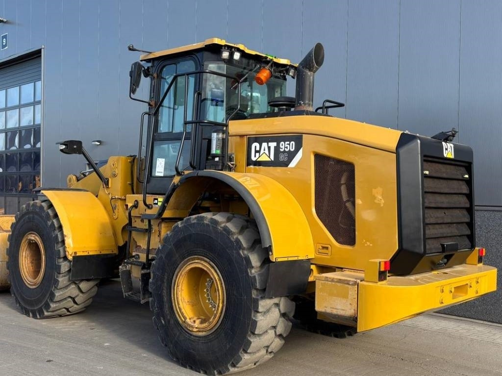 CAT 950 GC - Колесен товарач: снимка 3 CAT 950 GC - Колесен товарач: снимка 3