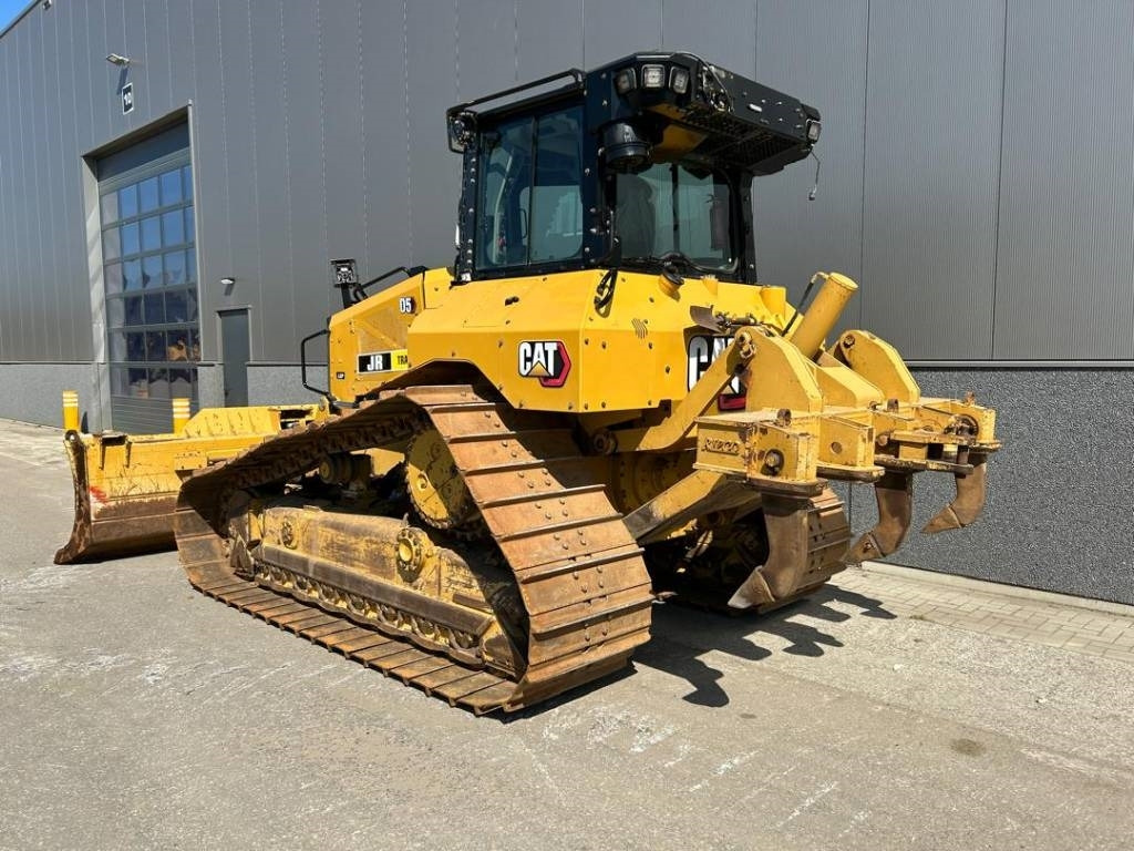 CAT D 5 LGP (new undercarriage + ripper) - Булдозер: снимка 3 CAT D 5 LGP (new undercarriage + ripper) - Булдозер: снимка 3
