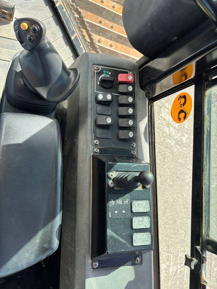 Лизинг на CAT D 6 K 2 LGP  CAT D 6 K 2 LGP: снимка 13