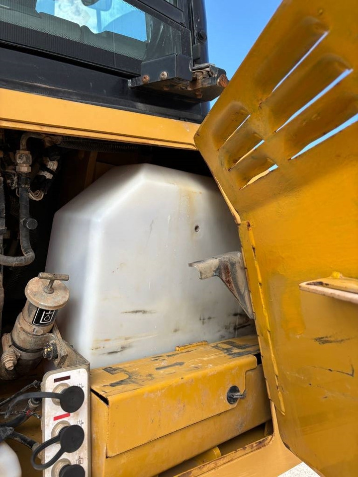 Лизинг на CAT D 6 K 2 LGP  CAT D 6 K 2 LGP: снимка 19
