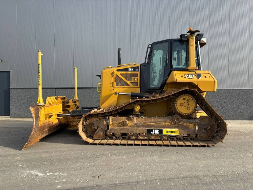 CAT D 6 N LGP - Булдозер: снимка 1 CAT D 6 N LGP - Булдозер: снимка 1