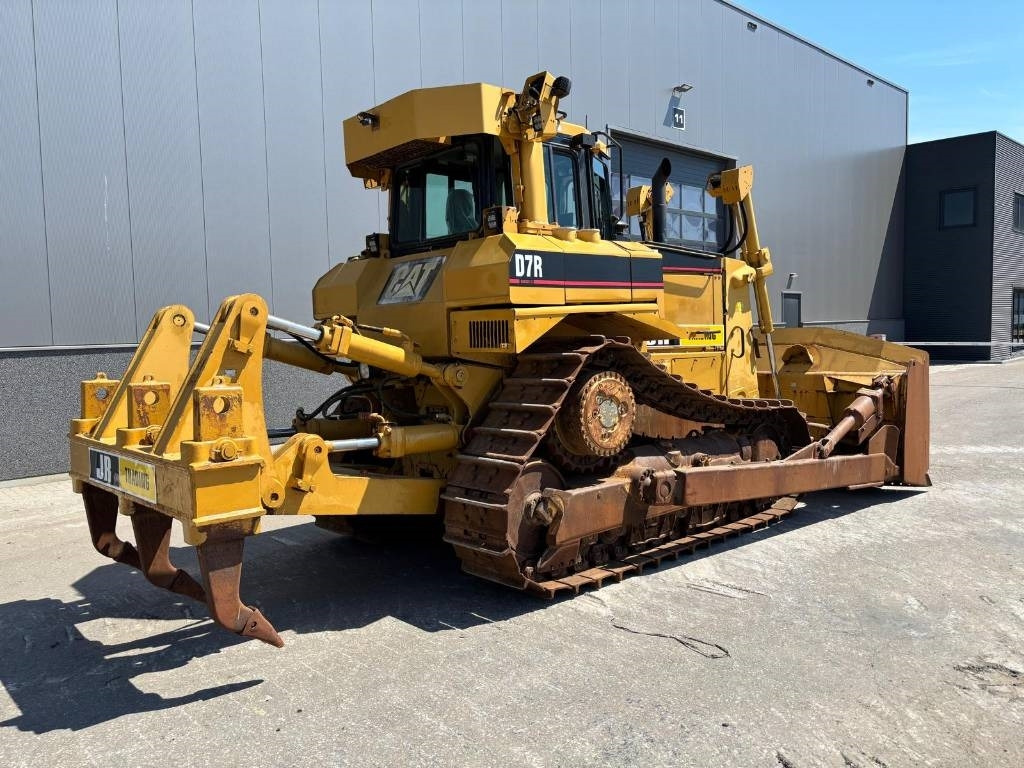 CAT D 7 R (CE certified) - Булдозер: снимка 4 CAT D 7 R (CE certified) - Булдозер: снимка 4