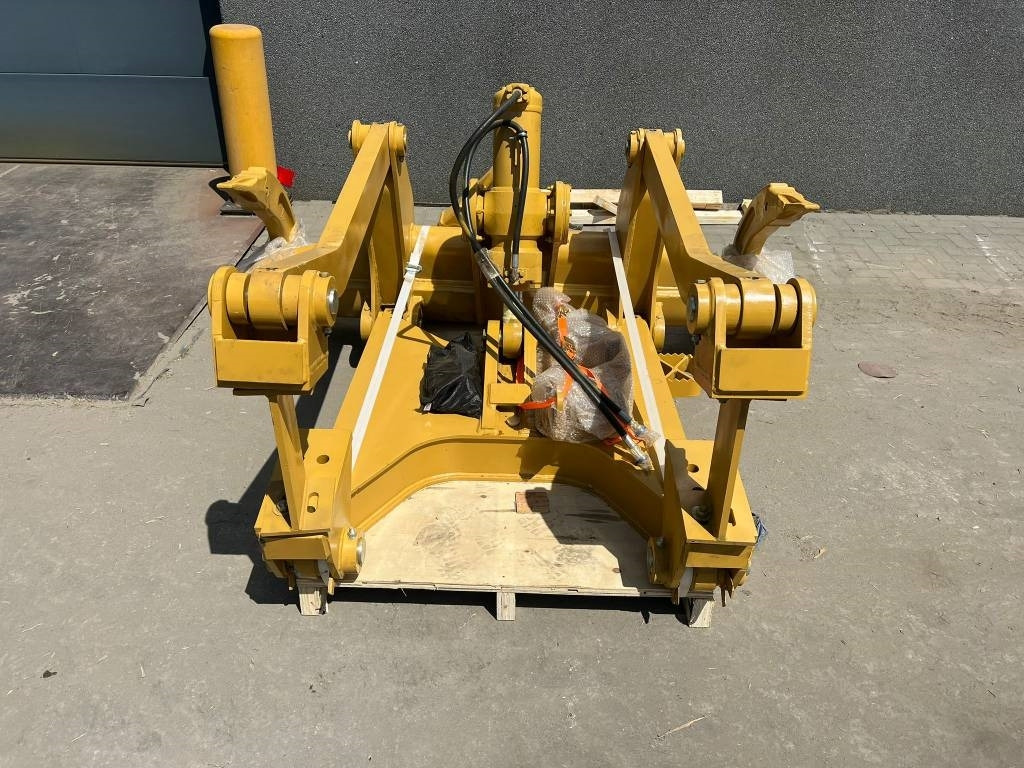 CAT D6T - D6R NEW RIPPER - Скарификатор за Строителна техника: снимка 3 CAT D6T - D6R NEW RIPPER - Скарификатор за Строителна техника: снимка 3