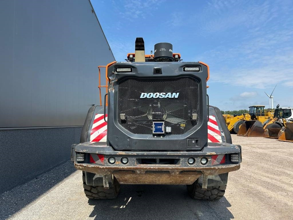 Doosan DL 420-7 (CDC) - Колесен товарач: снимка 4 Doosan DL 420-7 (CDC) - Колесен товарач: снимка 4