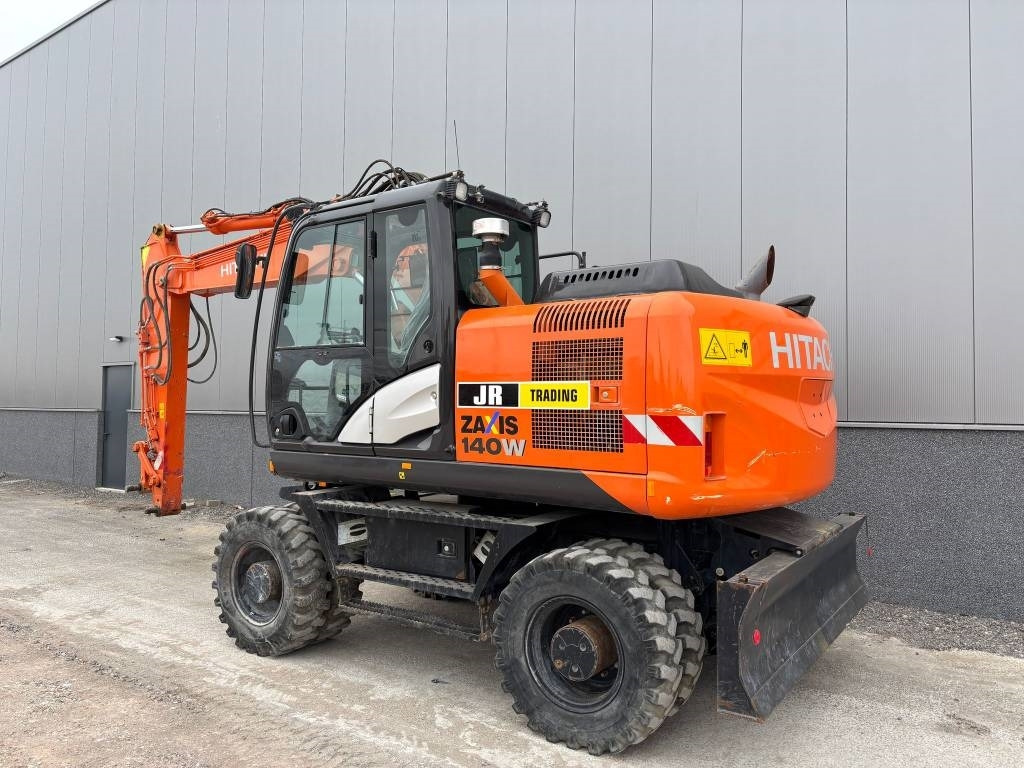 Hitachi ZX 140 W-5B - Колесен багер: снимка 3 Hitachi ZX 140 W-5B - Колесен багер: снимка 3