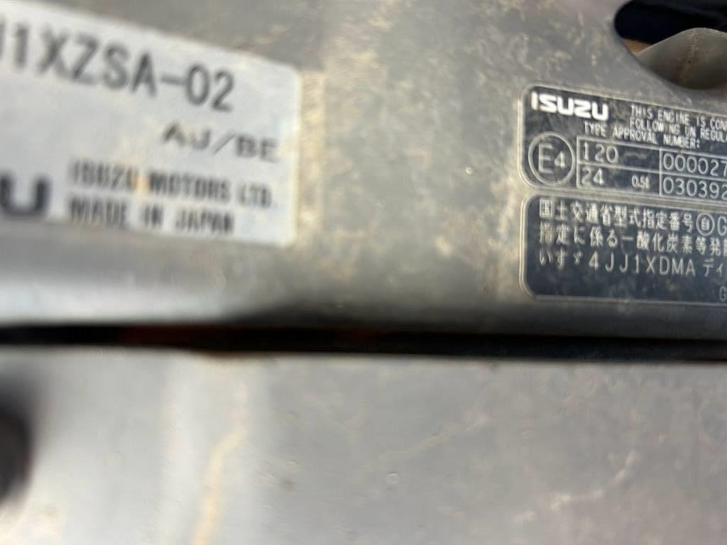 Колесен багер Hitachi ZX 140 W-5B: снимка 23