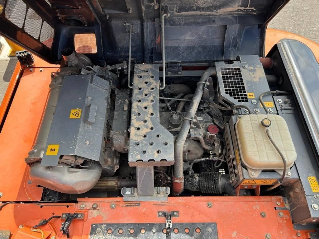 Верижен багер Hitachi ZX 250 LC-6 (GPS Prepared): снимка 27