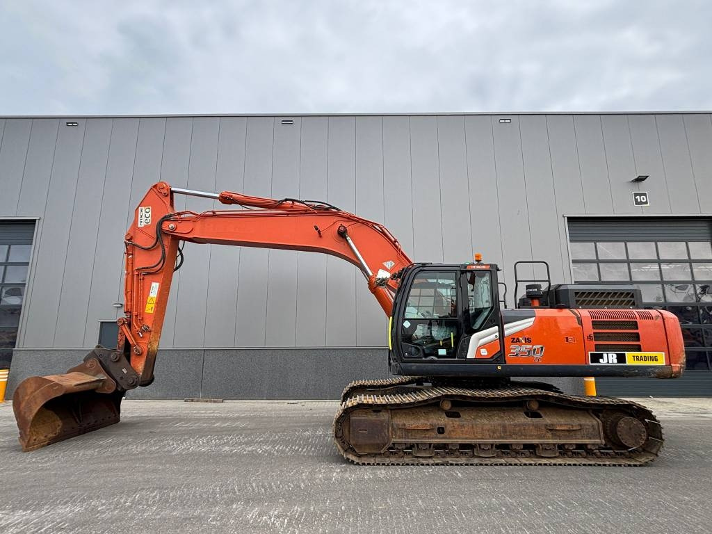 Hitachi ZX 350 LC-7 (Under Preparation) - Верижен багер: снимка 1 Hitachi ZX 350 LC-7 (Under Preparation) - Верижен багер: снимка 1