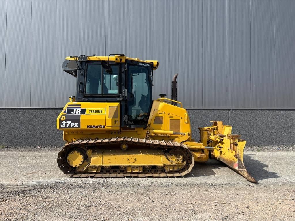 Булдозер Komatsu D37 PX-23: снимка 6