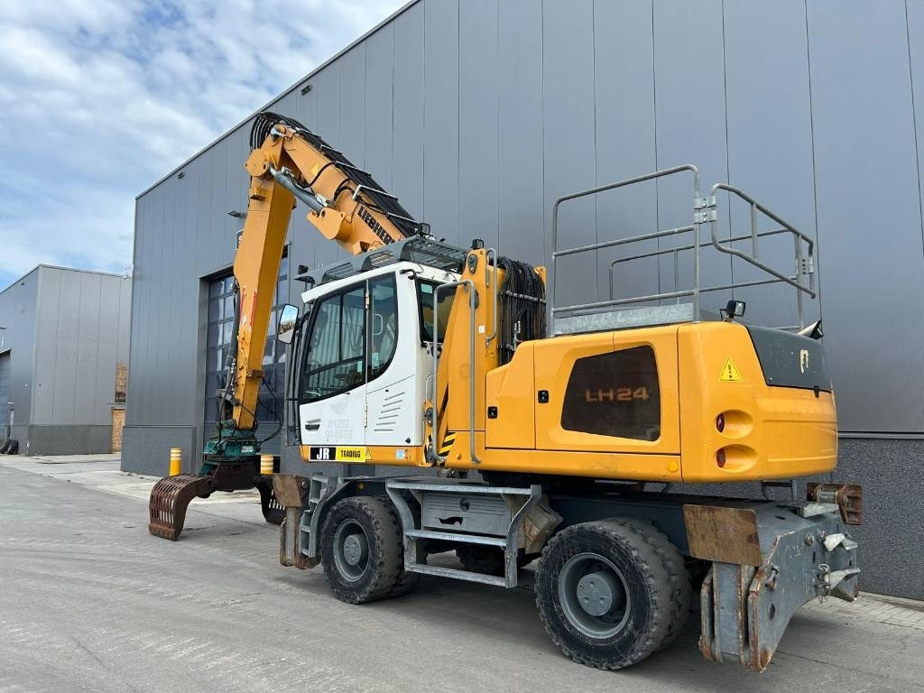 Liebherr LH 24 M - Багер за манипулиране на материали: снимка 4 Liebherr LH 24 M - Багер за манипулиране на материали: снимка 4