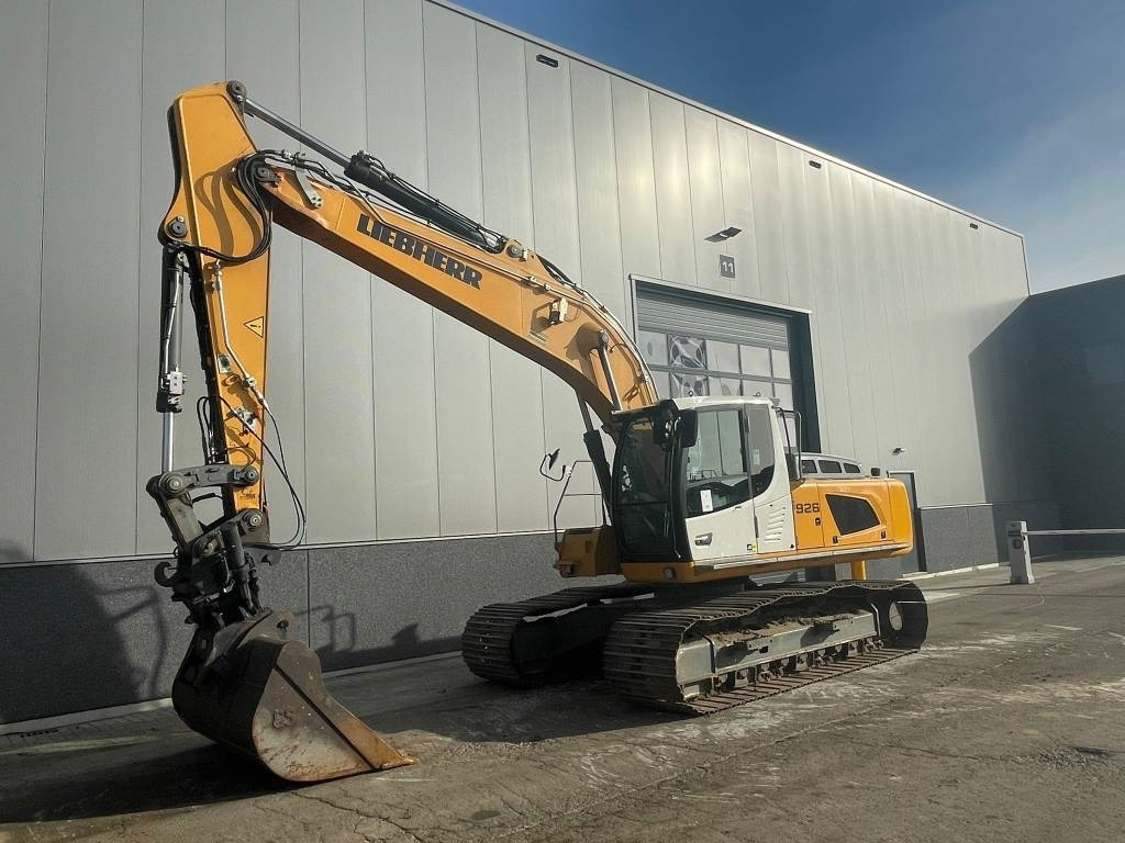 Liebherr R 926 LC - Верижен багер: снимка 2 Liebherr R 926 LC - Верижен багер: снимка 2