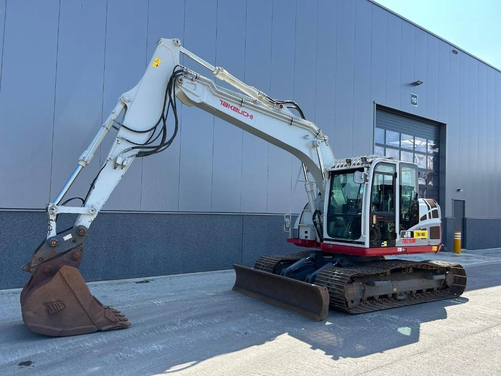 Takeuchi TB 2150 R - Верижен багер: снимка 2 Takeuchi TB 2150 R - Верижен багер: снимка 2