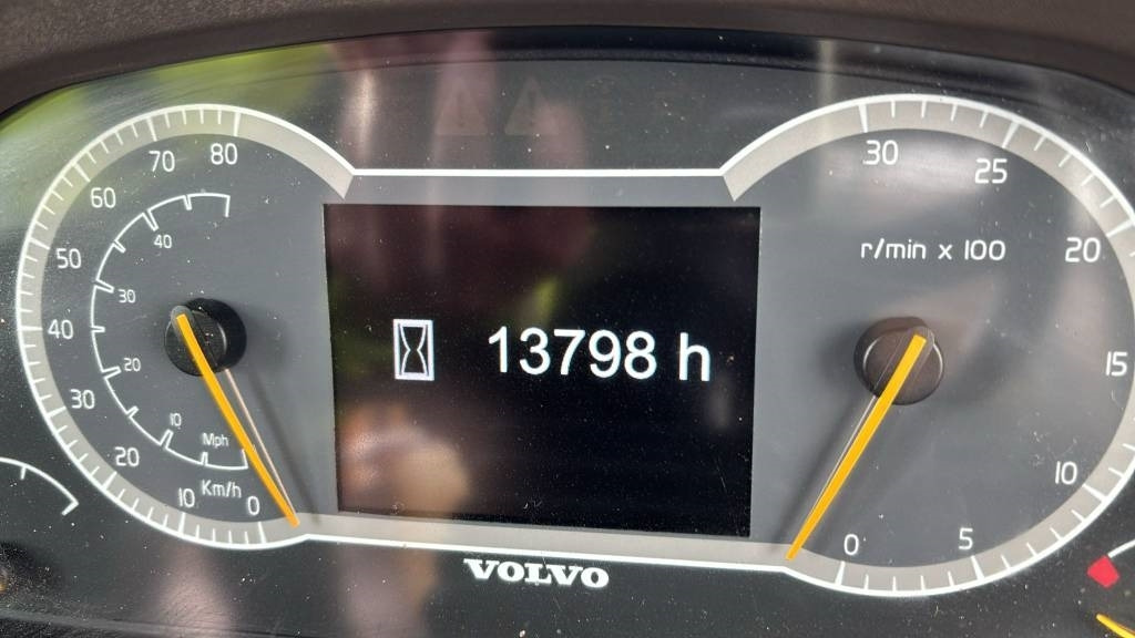 Volvo A 30 G (Under Preparation) - Съчленен самосвал: снимка 3 Volvo A 30 G (Under Preparation) - Съчленен самосвал: снимка 3